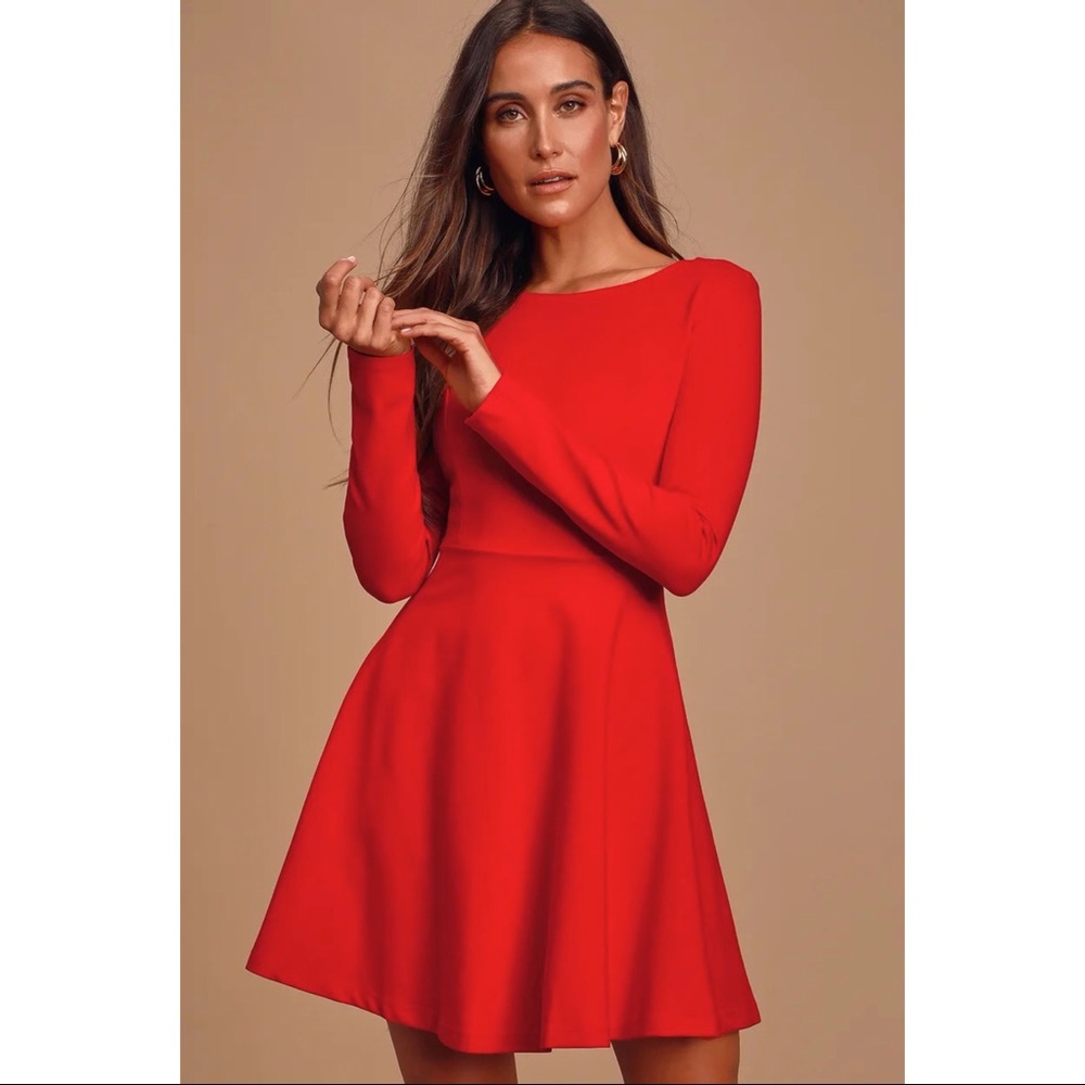NWT LULU’S Red chic stretchy dress small s